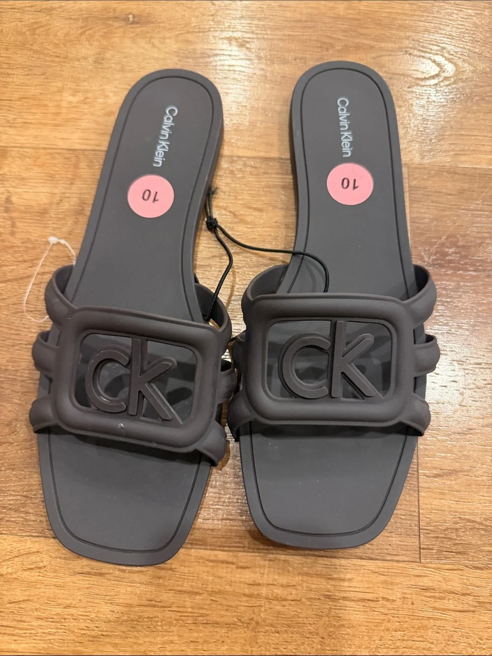 size 10M calvin Klein women’s Matte Black CK Logo Slide Sandals
